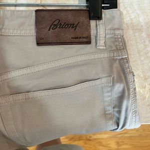MEN’S BRIONI CHINOS